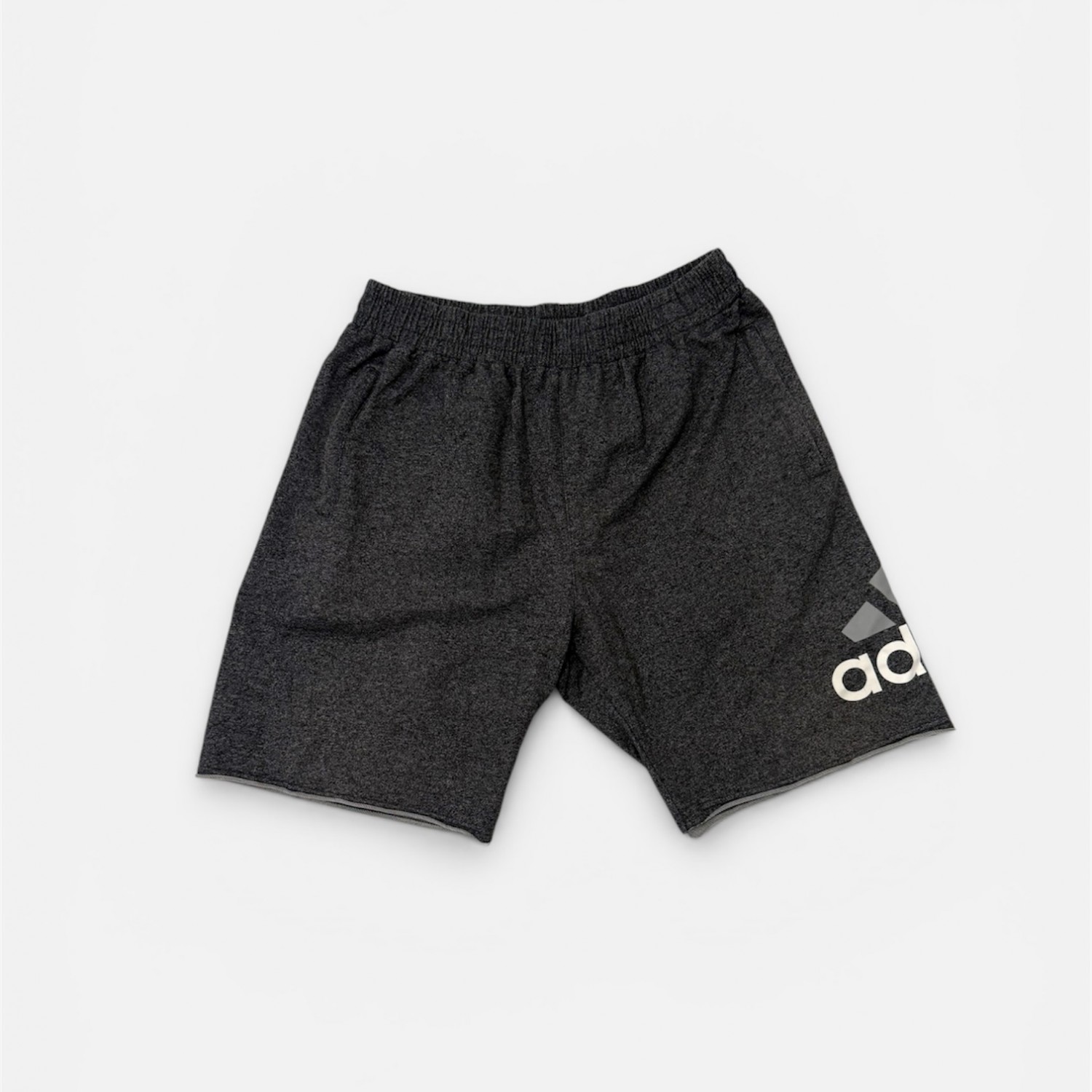 Adidas Ανδρική Αθλητική Βερμούδα Γκρι με Μεγάλο Λογότυπο – XXXL